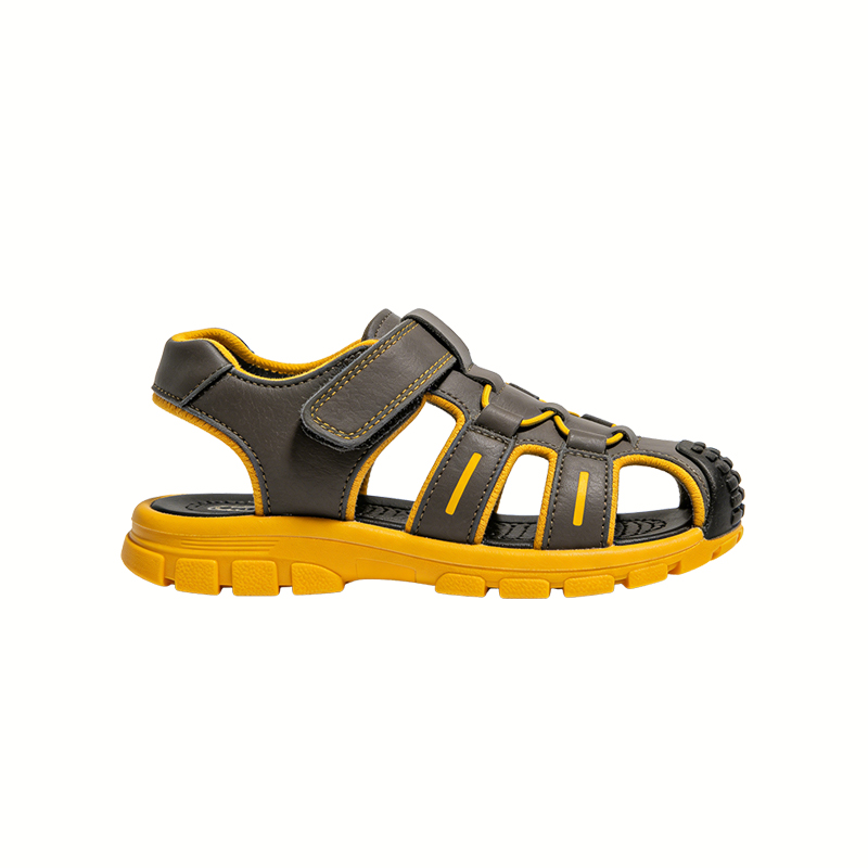 elevated-sole-outdoor-boys-sandals